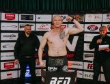 SPORTY WALKI: Ważenie przed Blood Fight Night 6 (foto) - Sport - zdjęcie 24