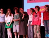 Chłopaki nie(ch) płaczą. Nowy spektakl Teatru "Farsa" (FOTO)" - Wydarzenia - zdjęcie 26