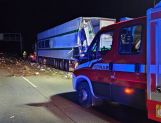 Zderzenie dwóch ciężarówek i osobówki na S8 (FOTO) - Wydarzenia - zdjęcie 2
