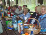 Radosna "Majówka z koszyczkiem" wyszkowskich seniorów (FOTO) - Wydarzenia - zdjęcie 3