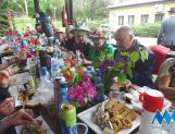 Radosna "Majówka z koszyczkiem" wyszkowskich seniorów (FOTO) - Wydarzenia - zdjęcie 10