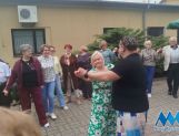 Radosna "Majówka z koszyczkiem" wyszkowskich seniorów (FOTO) - Wydarzenia - zdjęcie 43
