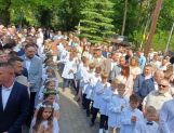 Pierwsza Komunia Święta w parafii Rybienko Leśne (FOTO) - Od czytelników - zdjęcie 2