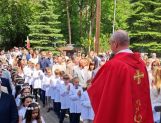 Pierwsza Komunia Święta w parafii Rybienko Leśne (FOTO) - Od czytelników - zdjęcie 4