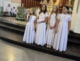 Pierwsza Komunia w parafii św. Rodziny (FOTO) - Od czytelników - zdjęcie 15