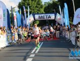 BIEGI: 11. edycja Wyszkowskiej Dychy Nocą (FOTO) - Sport - zdjęcie 11