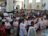 Poświęcenie kościoła św. Rodziny (WIDEO, FOTO) - Wydarzenia - zdjęcie 48